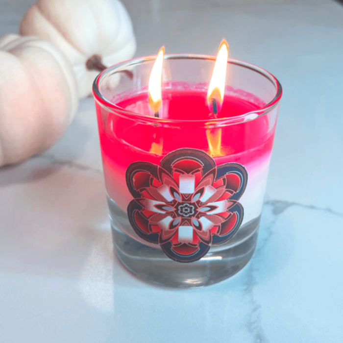 Kromara Winter Red Candle, Lit, Full wax pool